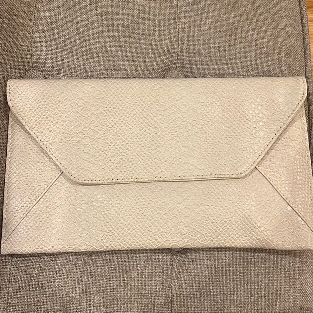 Ladies envelope clutch